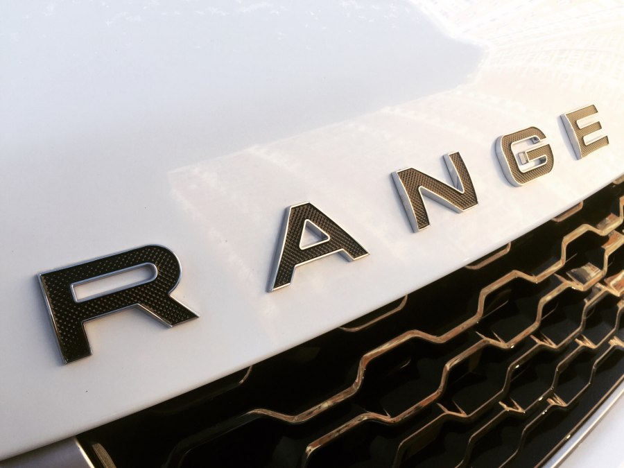 Land Rover logo