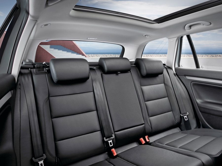 VW Golf 6 салон