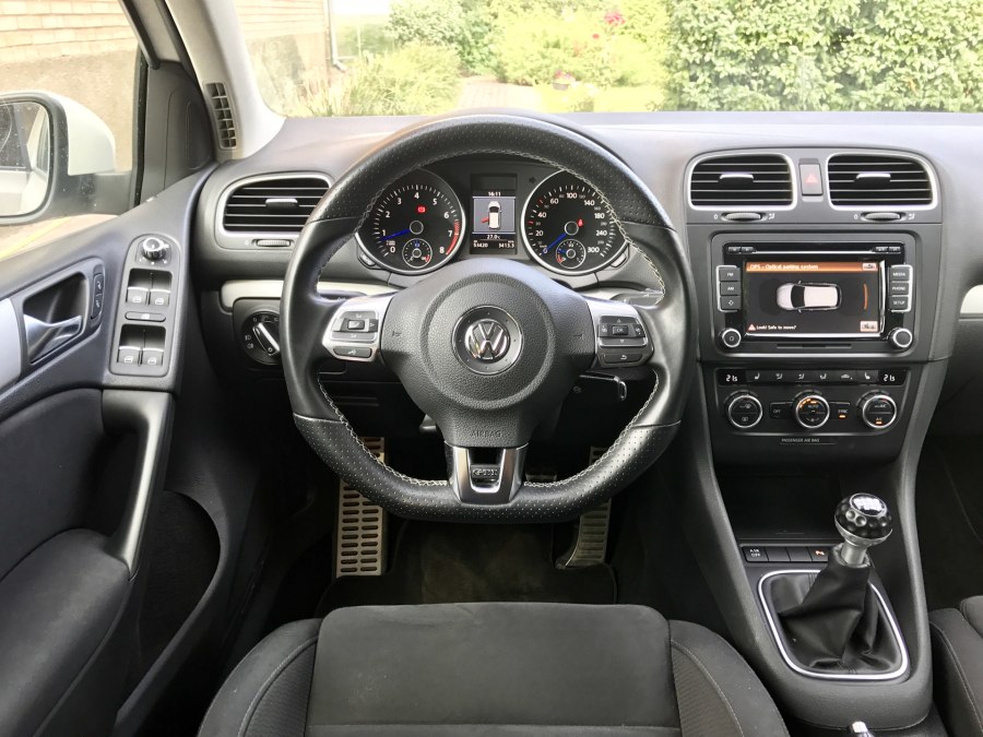 Volkswagen Golf 6 1.4 TSI 122 салон