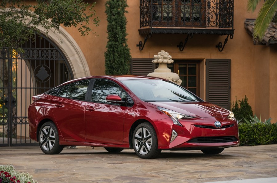 Toyota Prius Plus 2014
