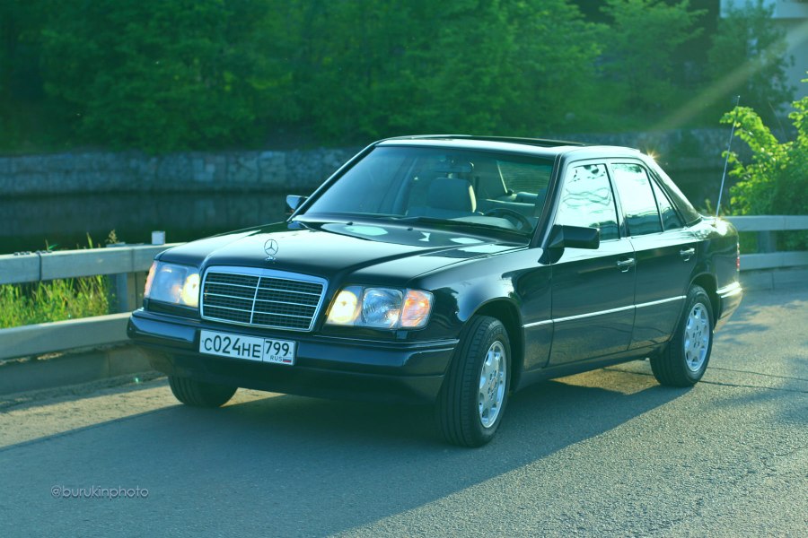Mercedes Benz w124 e200
