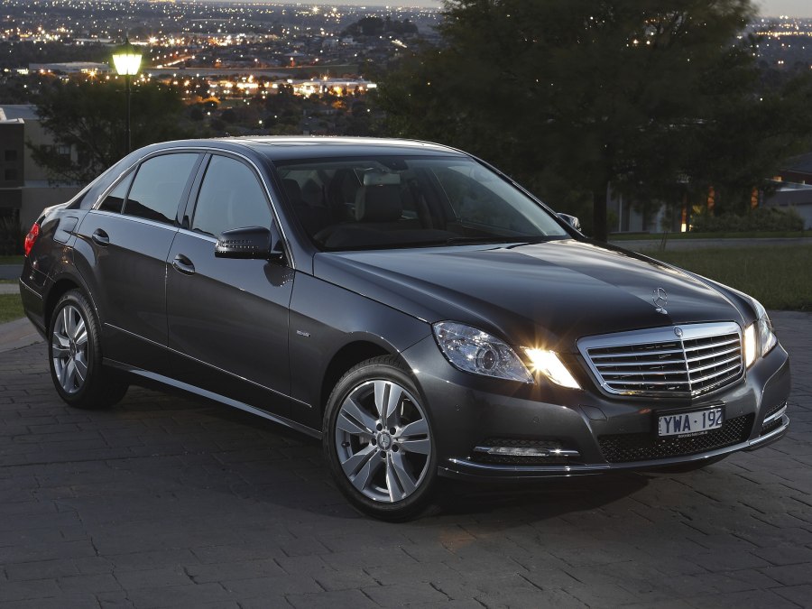 Mercedes Benz e200