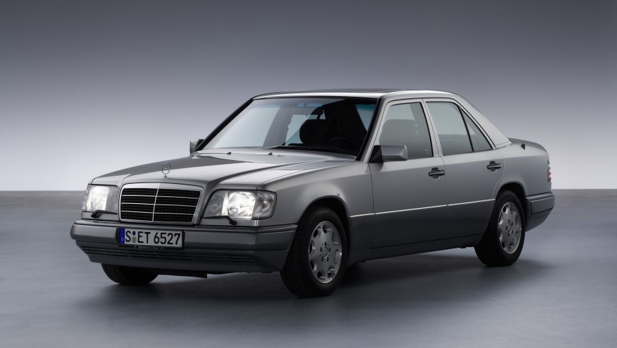 Mercedes Benz e class 210