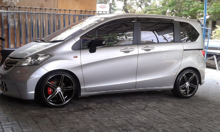 Honda freed modulo