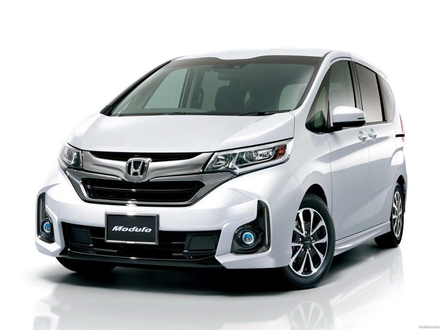 Honda freed спойлер Mugen