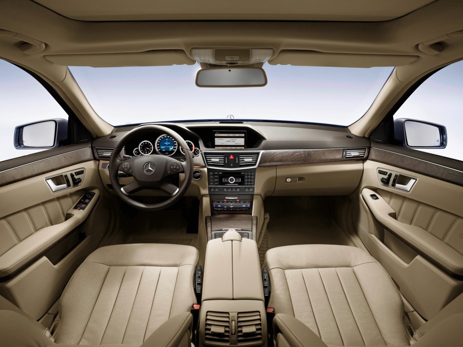 Mercedes e class w212 салон
