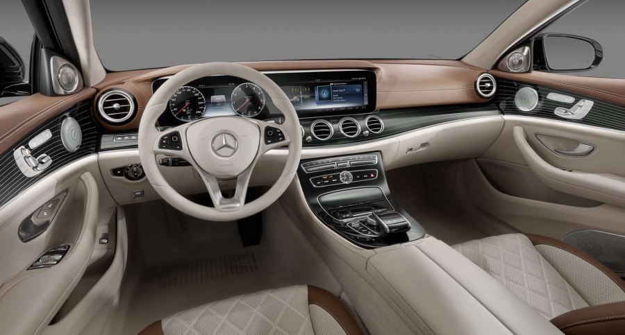 Mercedes s class 2021 салон сзади
