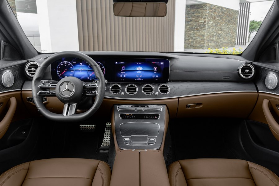 Mercedes Benz e class 2021 салон