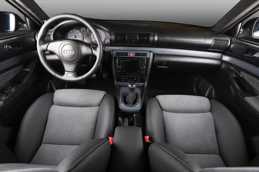 Audi s4 b5 салон