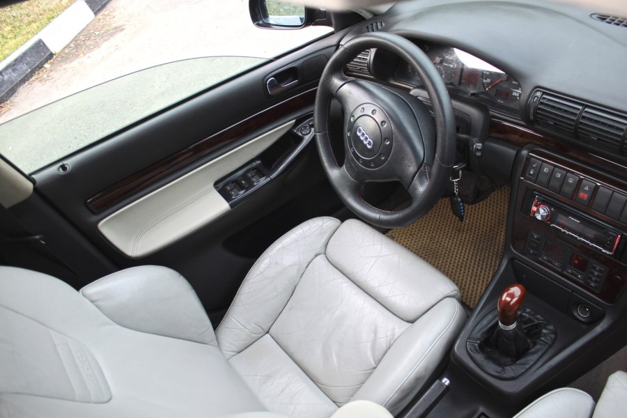 Audi a4 b5 салон 2002