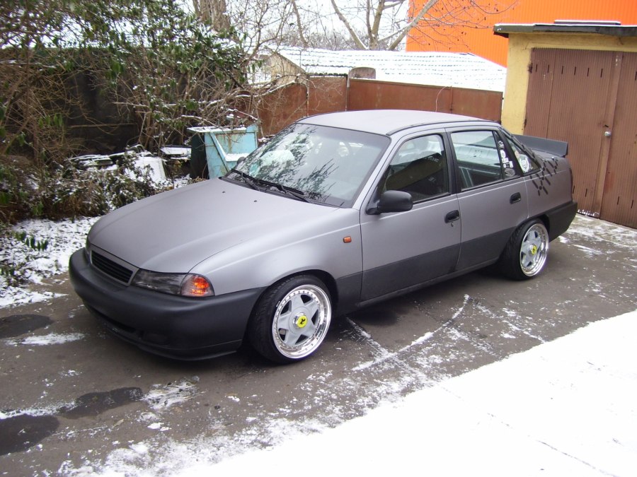 Daewoo Nexia на 17 дисках