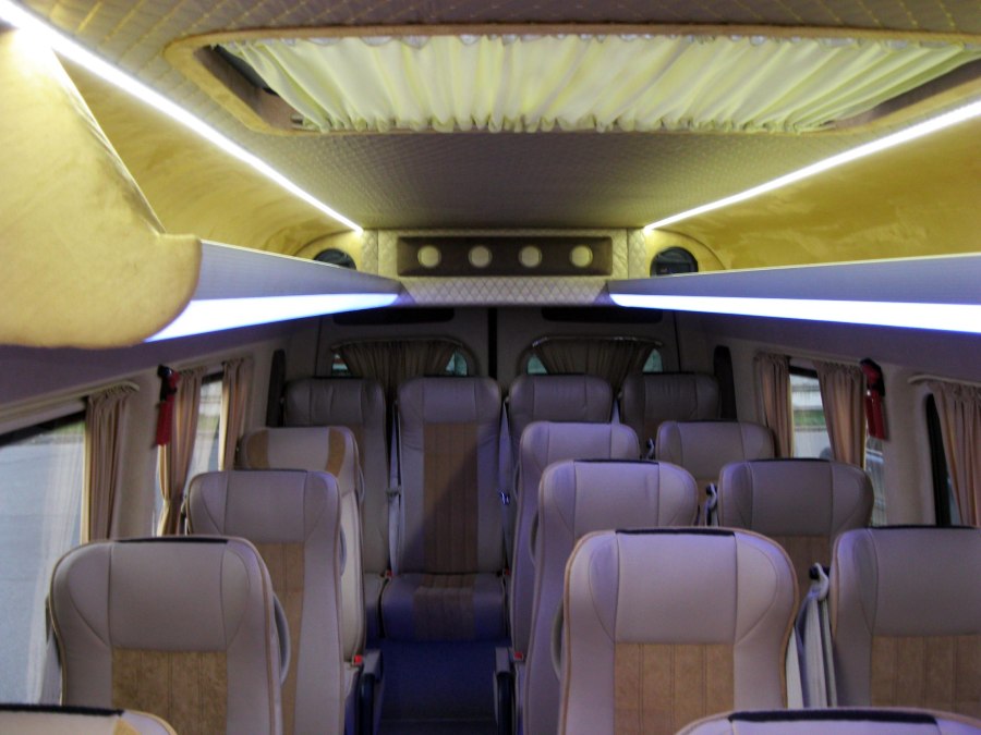 Mercedes Benz Sprinter Люкс микроавтобус