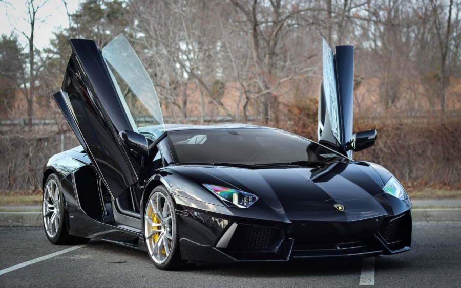 Lamborghini Aventador lp700-4