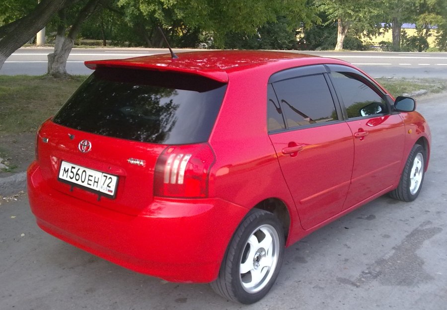 Тойота Ранкс 2003 года