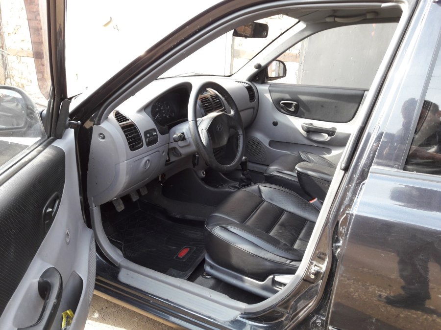 Hyundai Accent 2008 салон