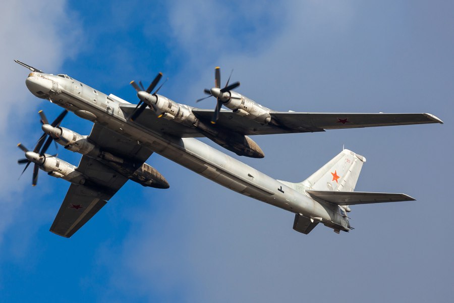 Ту 95 МС Дальний бомбардировщик