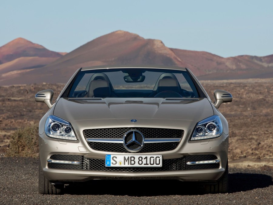 Mercedes Benz SLK 204
