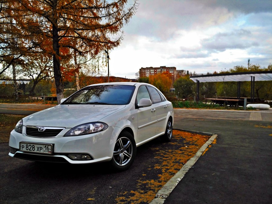Daewoo Gentra 1