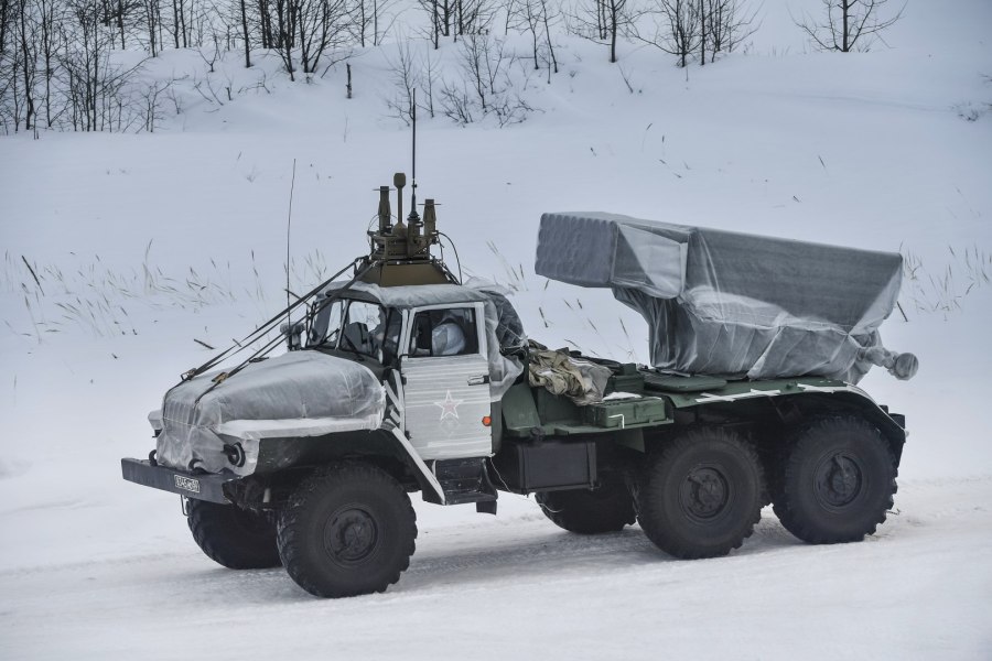 Тайфун-к с передатчик помех РП-377вм1
