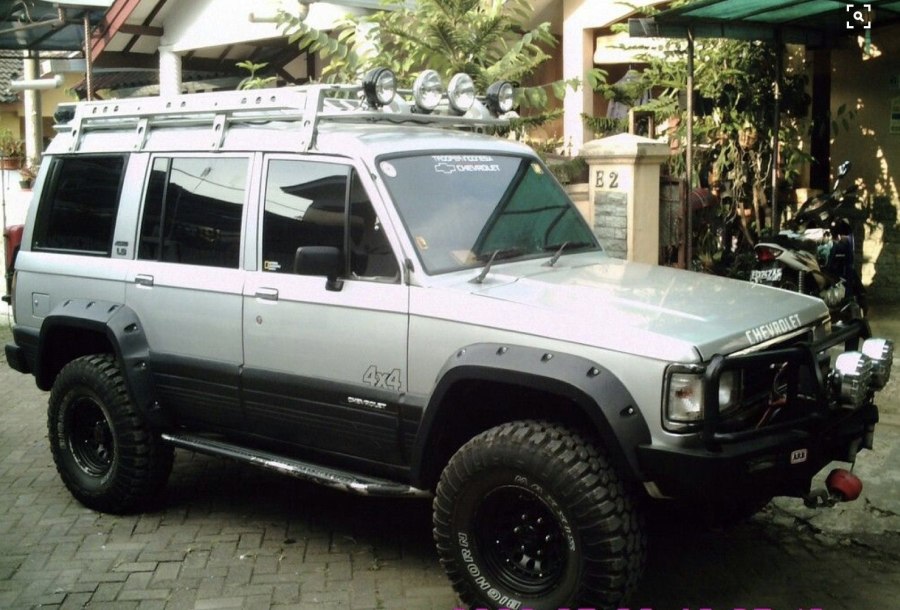 Opel Bighorn
