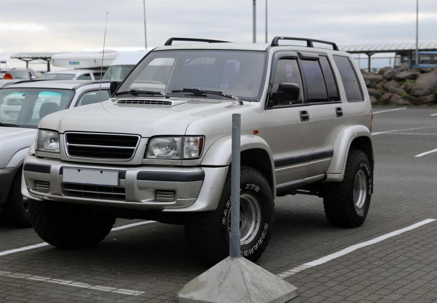 Isuzu Trooper 1998