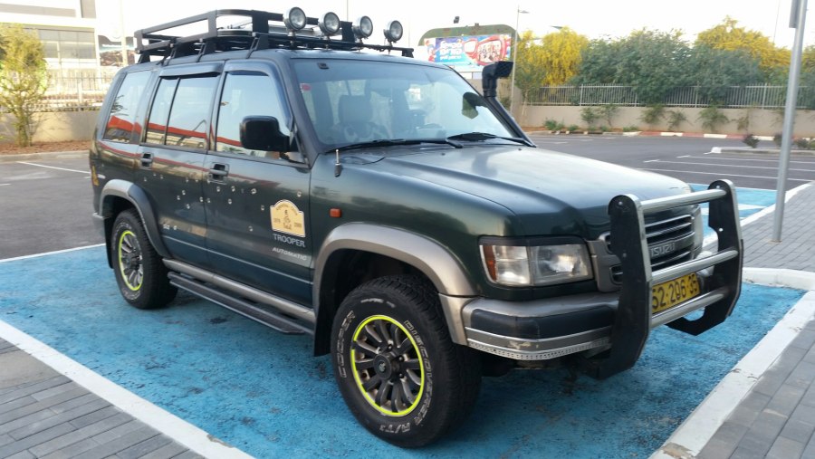 Isuzu Trooper 3.5