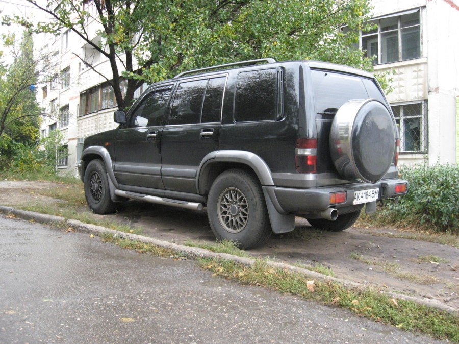 Isuzu Trooper экспедиционник