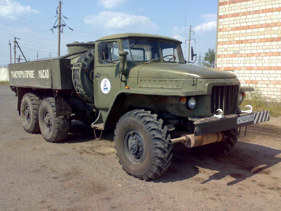 Урал 375 АТЗ 5.5