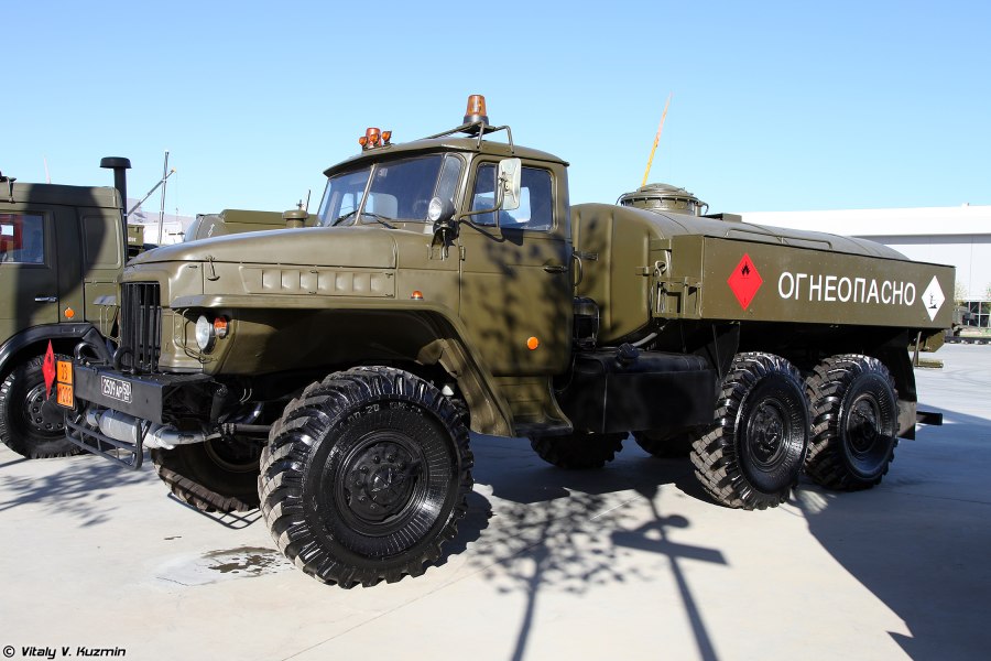 Урал 375 АЦ 5.5