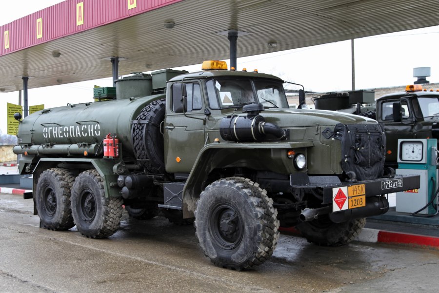 АТЗ Урал 4320 армейский