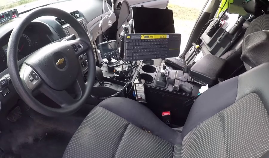 Ford Explorer Interceptor салон