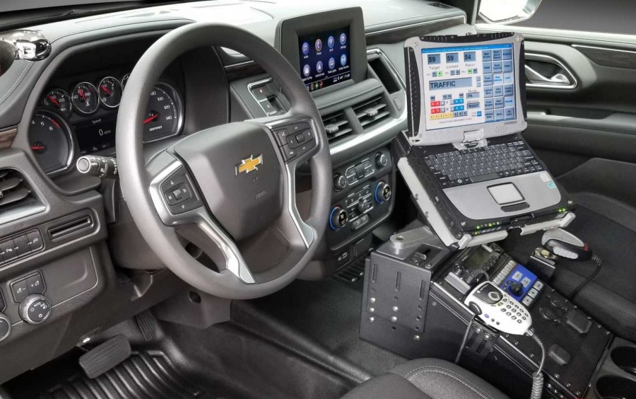 Chevrolet Tahoe 2021 салон