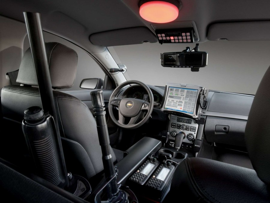 Chevrolet Caprice салон полицейский