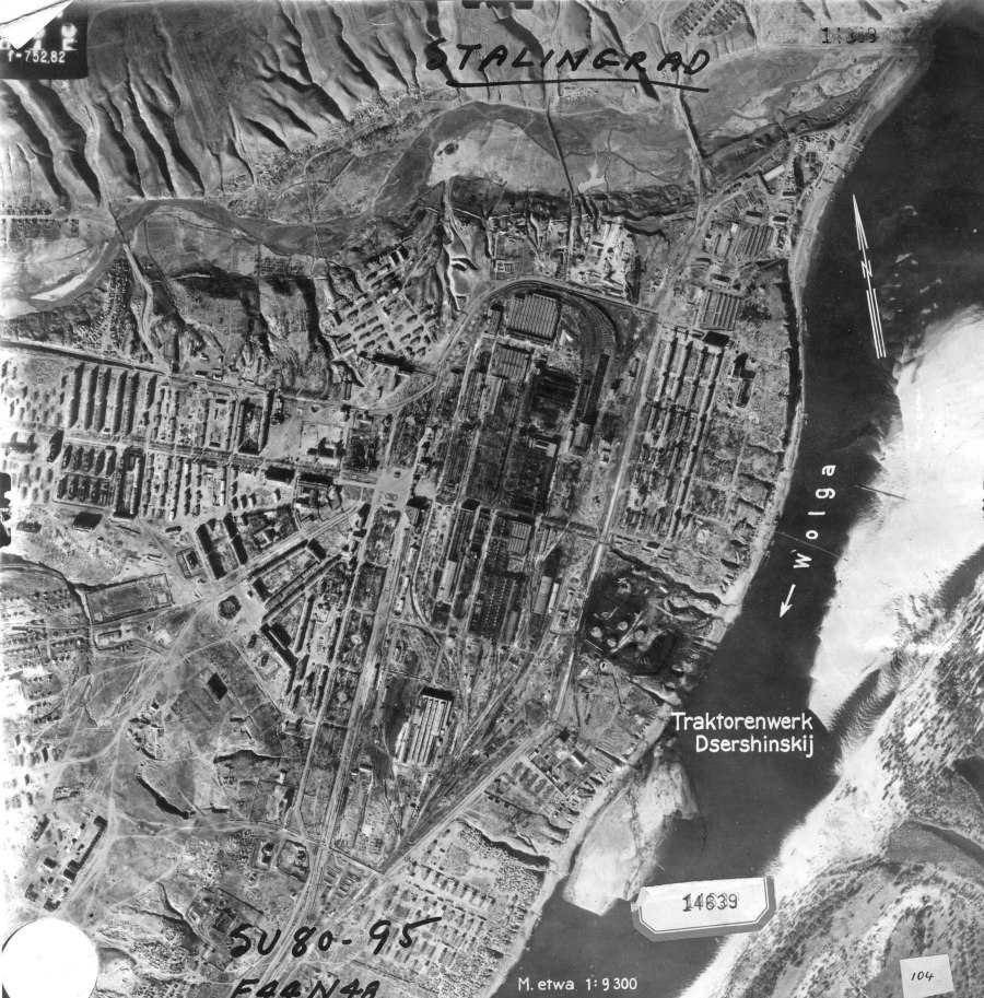 Сталинград тракторный завод 1942