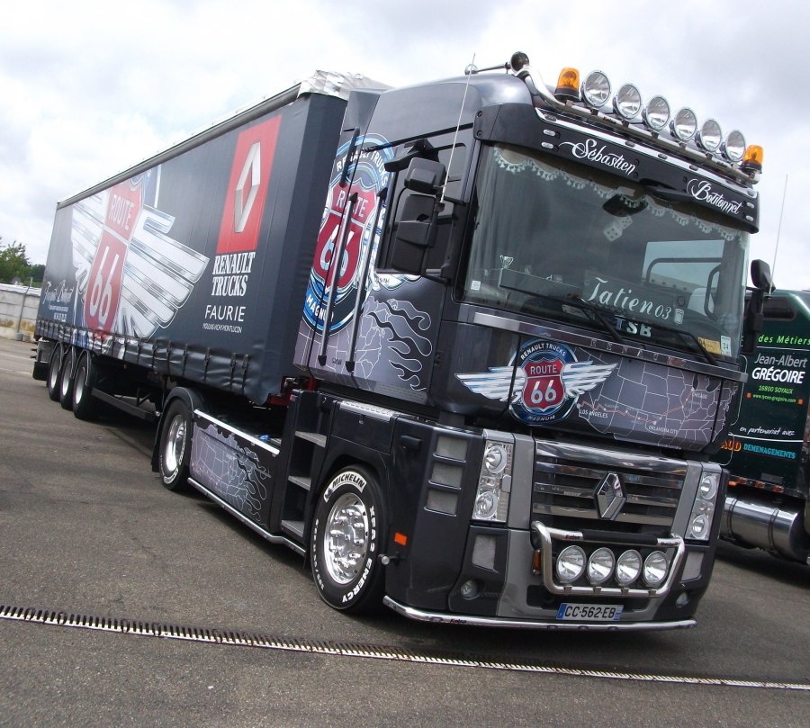 Renault Magnum 2018