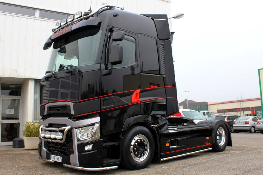 Renault Magnum 2017
