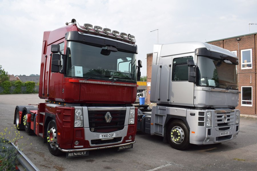 Renault Magnum 2