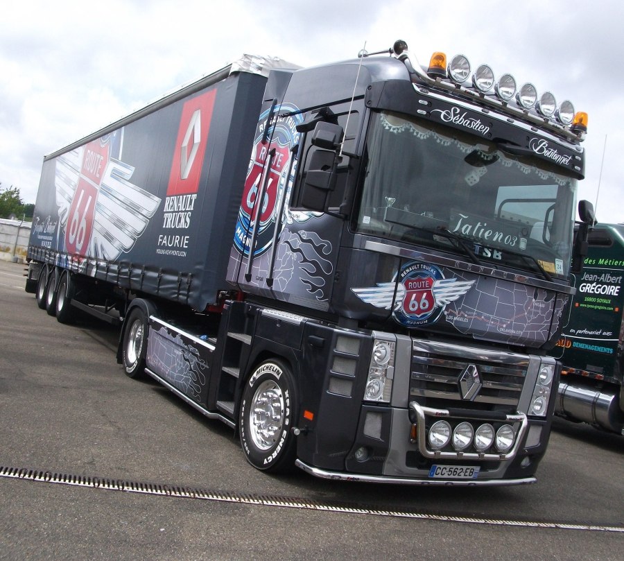 Renault Magnum 4