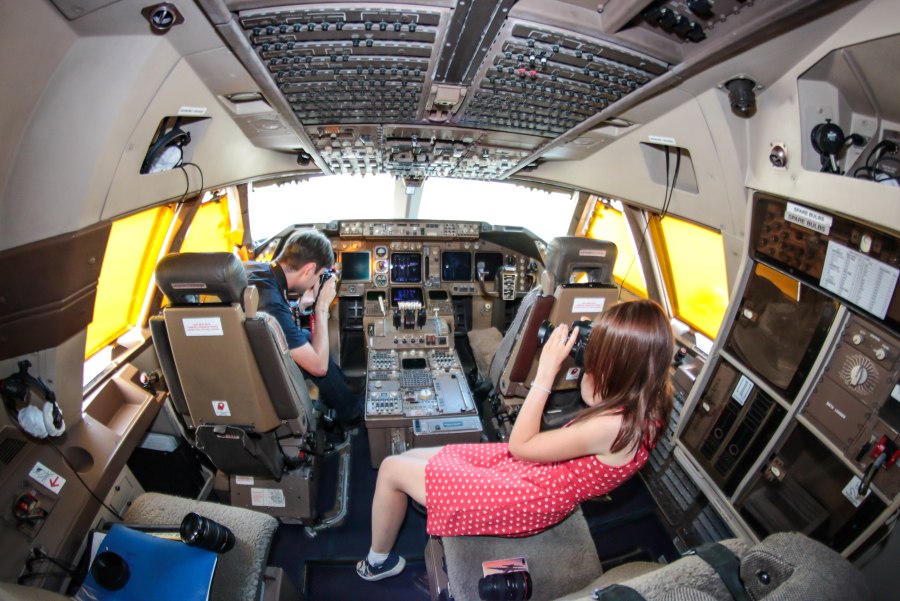 Кабина 747 800