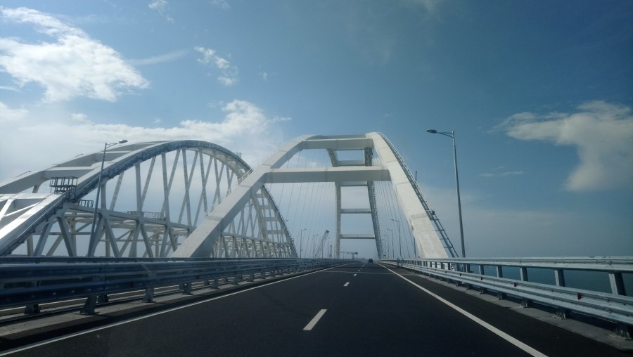 Крымский мост подсветка