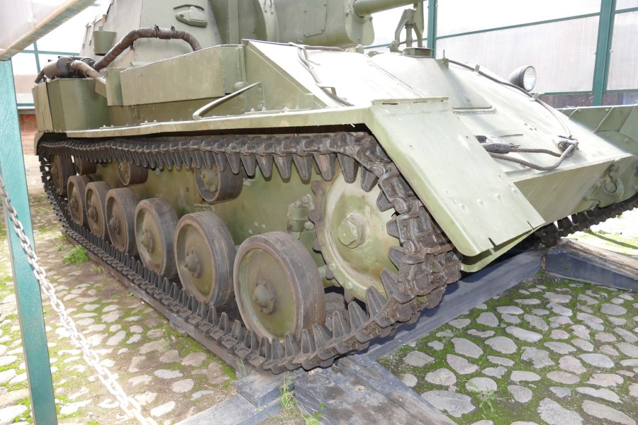 Су 76м в бою