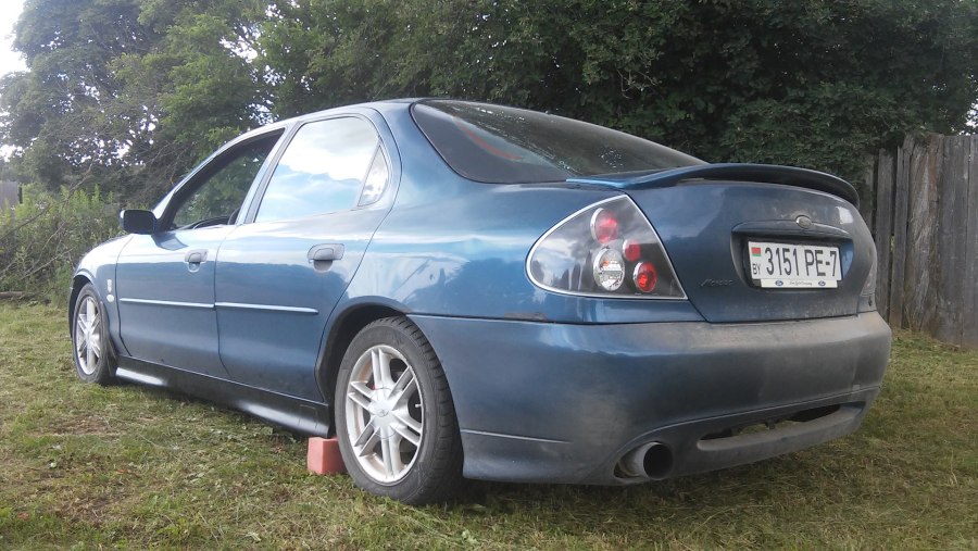 Ford Mondeo 1997 салон