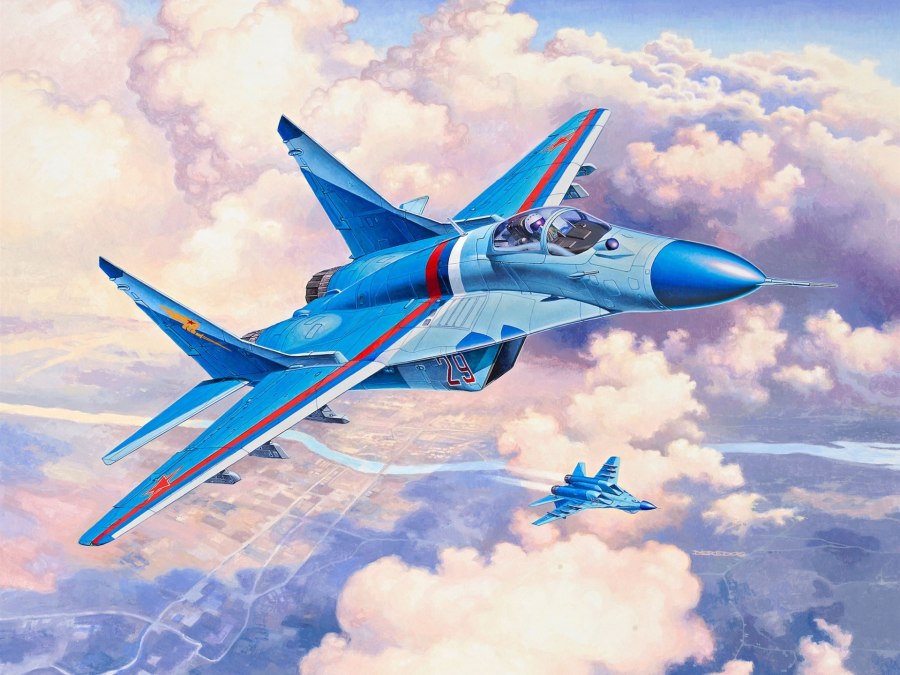 Красный истребитель