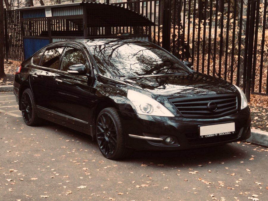 Nissan Teana антихром