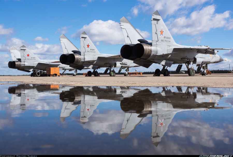 Самолет миг-31бм
