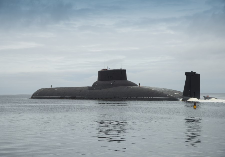 Подводная лодка акула Тайфун