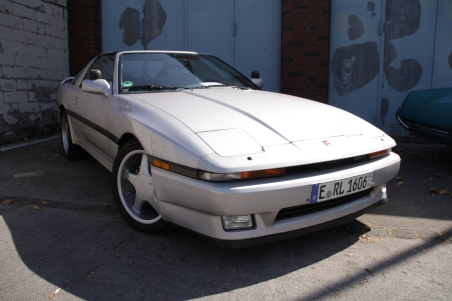 Toyota Mark Supra