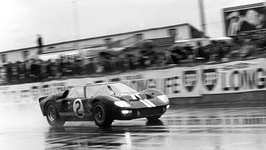 Ford gt40 le mans 1966