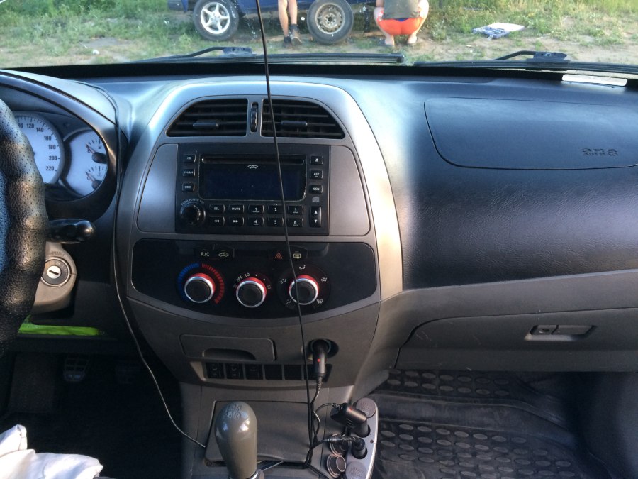 Chery Tiggo t11 2013 салон