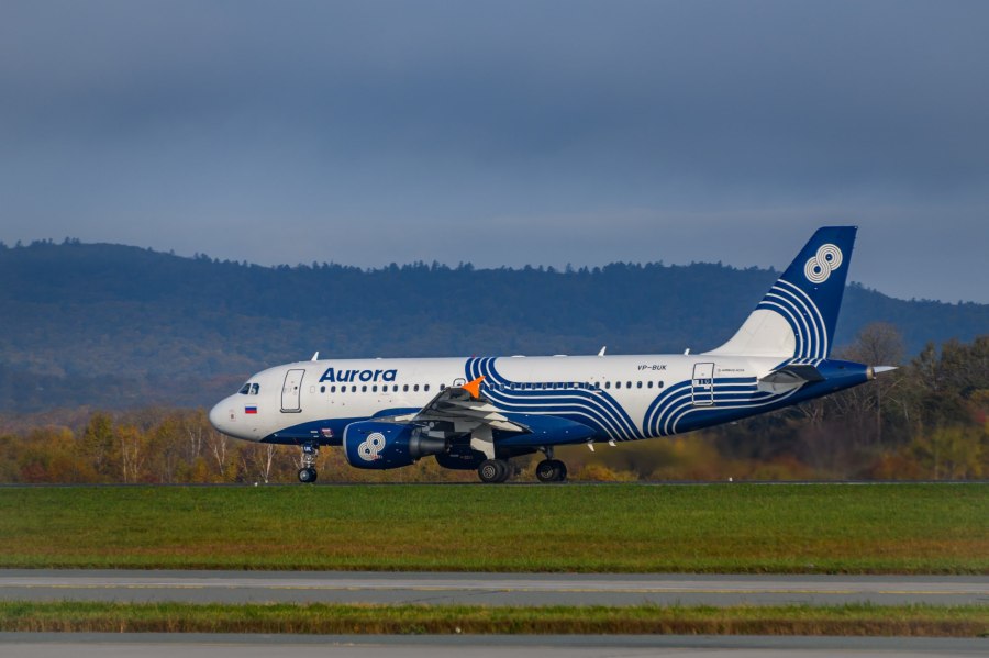 Самолет l- 410 Аврора